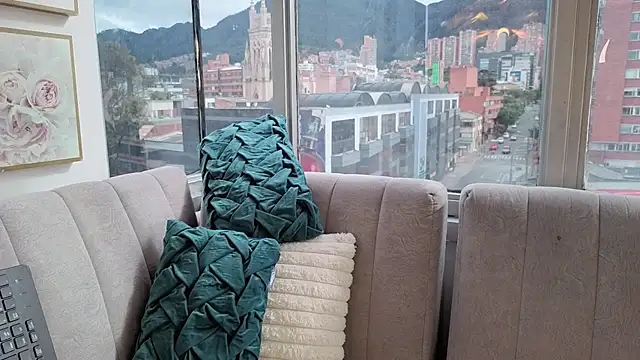 Ivanna_West webcam