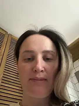 TomilaSi webcam