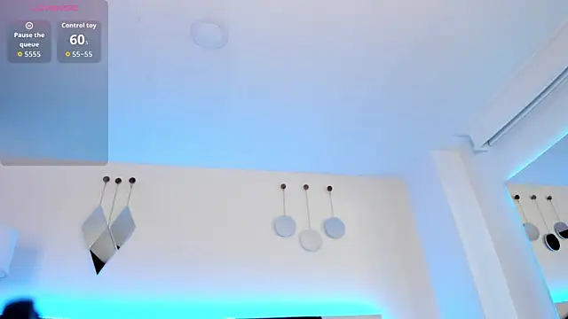 Sky_Loren webcam