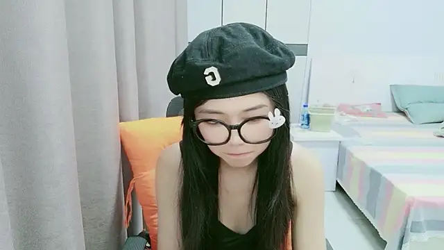 xiaoxiaoyu030 webcam