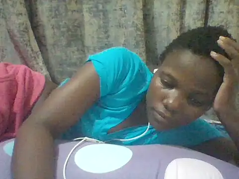 tina_2030 webcam