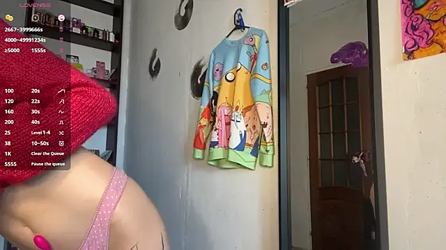 SkinnyWhiteAngel webcam