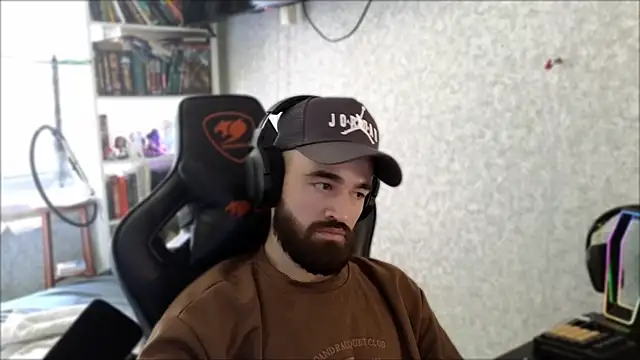 _Serious_Man webcam