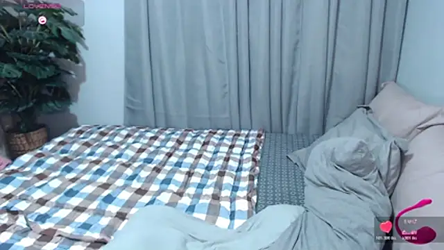 mysticofcum_ webcam