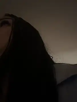 Naughtbaby_2025 webcam
