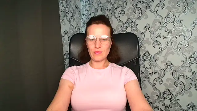 Kelly_Kisss webcam