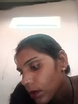 Munmun_7 webcam