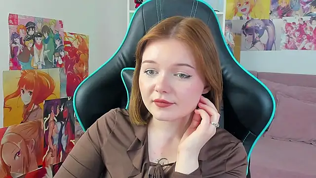 ElinaVale webcam