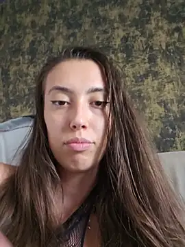 VirginPussySquirt webcam