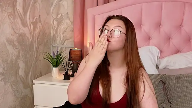 SophiaaBelle webcam