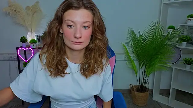 EliseWeeks webcam