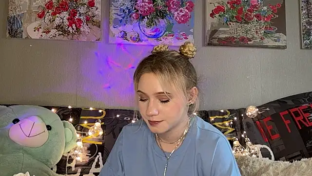 EarlineStrojnys webcam