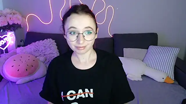 Mini_Diva webcam