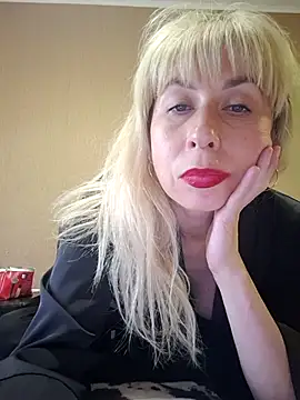 SelinaLovqx webcam