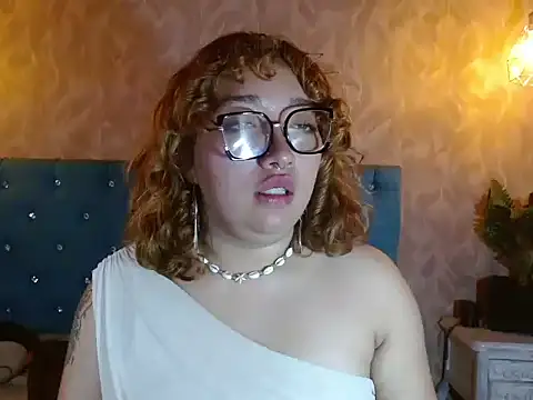 CheerryFox webcam