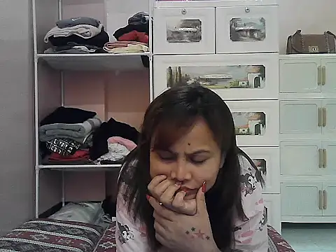 Amarrahlyn webcam