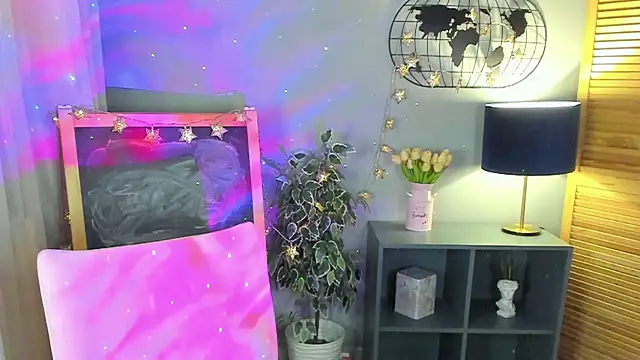 CamillaDreamer webcam