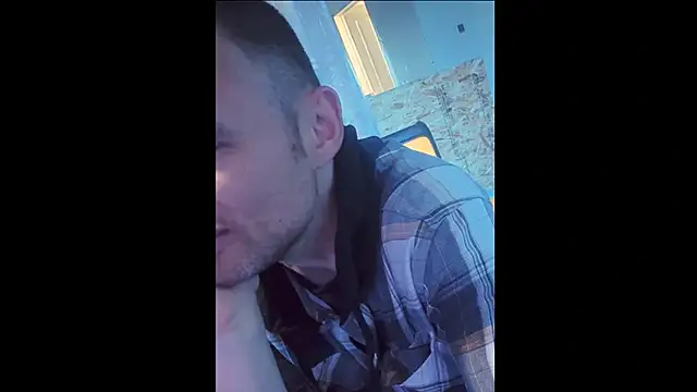 famous1tad live cam on StripChat