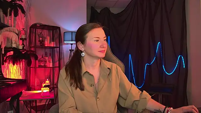 Golden_Dragon live cam on StripChat