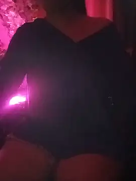 Yours_dannyy live cam on StripChat