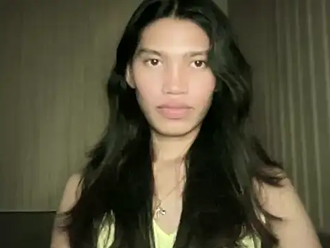 Yourgoddess_jayve webcam