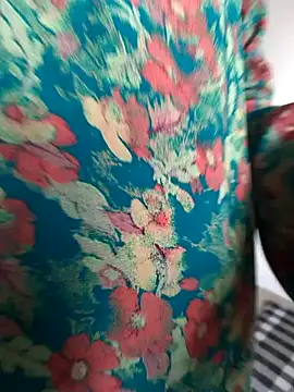 zoya_baby_ live cam on StripChat
