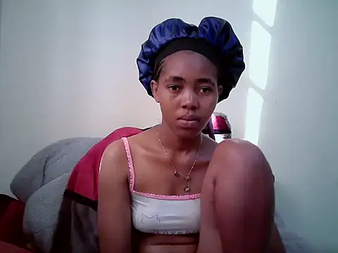 MidnightNala webcam
