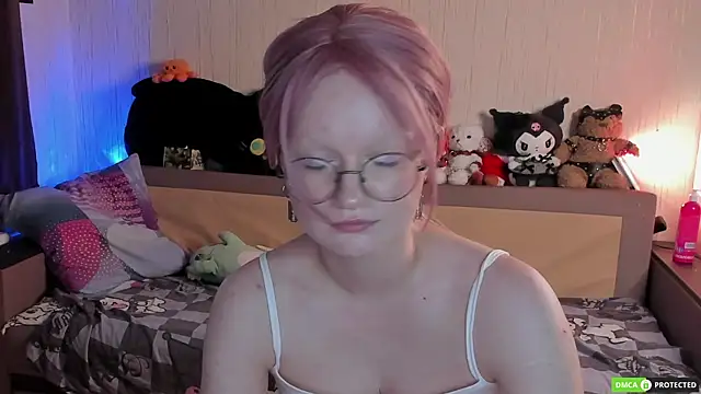 JulietFowler webcam