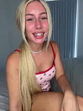 SexySaraxxoo webcam