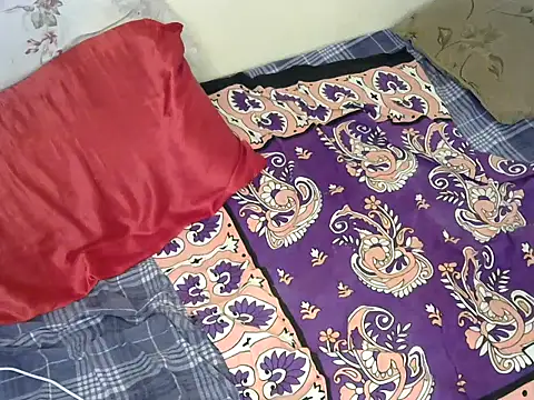 brownfinegirl22 webcam