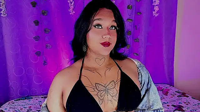 Isa_queeen_TS live cam on StripChat