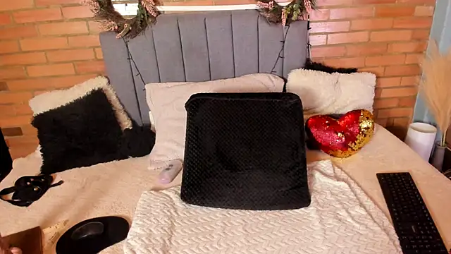 Victoria_Wilde_ webcam