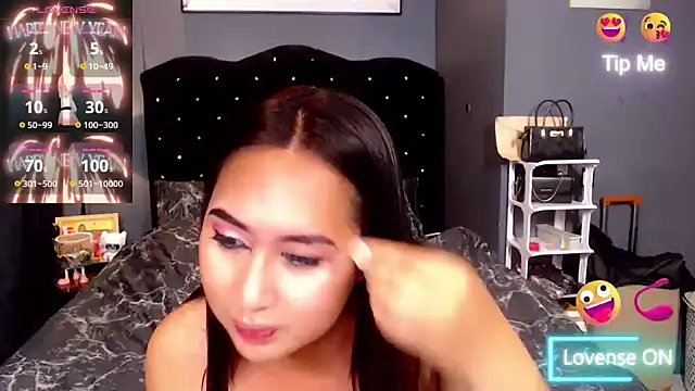 HOTTESTCANDYTS webcam