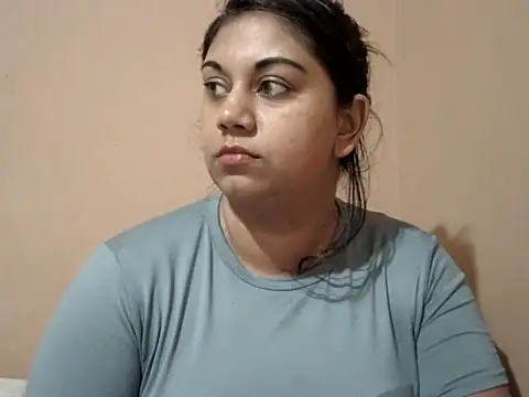 bellachow10 webcam