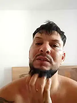 yasmi25 live webcam