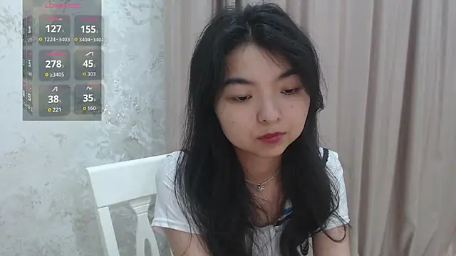 Shy_Kira webcam