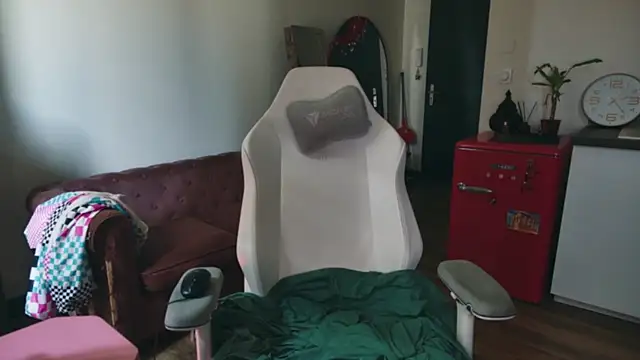 Celeste_Off webcam