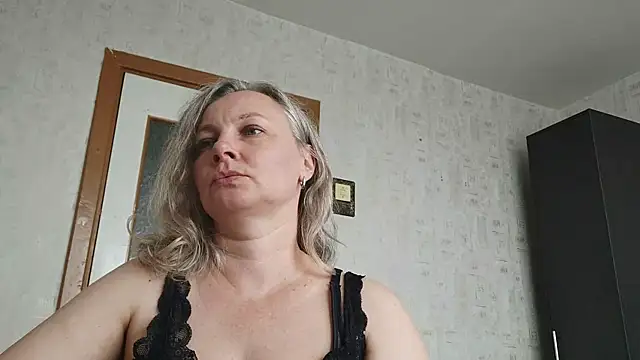EdithManning webcam