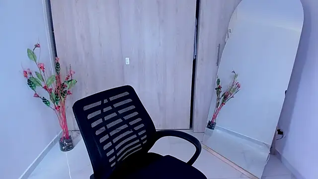 Adele_Sweett webcam