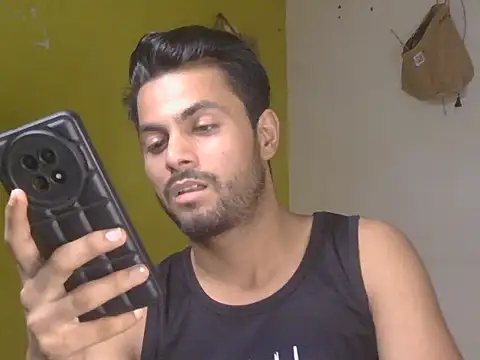 Stubborndesiboy webcam
