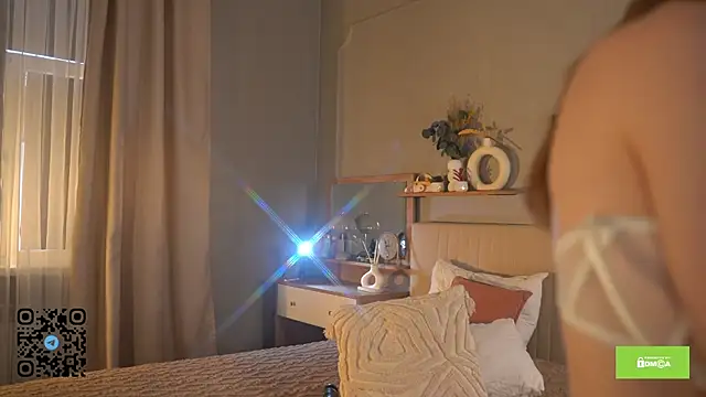 Emmiellee webcam