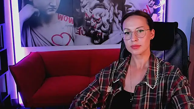 Charlotte_Hudson webcam