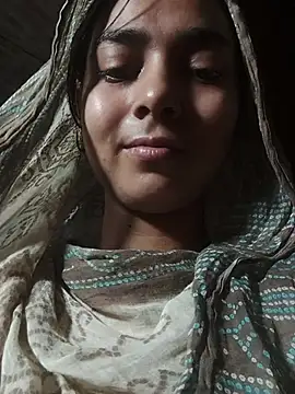 Simran_143 Live Web Cam Show