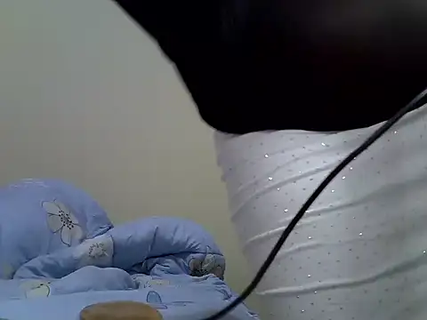 sweetmelodyy1 - SweetMelodyy1's free webcam - UK Sex Cams