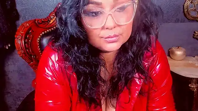 SelenaNoctis webcam