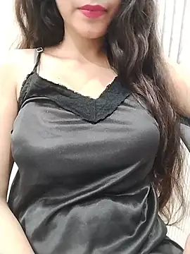 sexy_vnshika - Sexy_vnshika's free webcam - UK Sex Cams