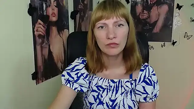 Rosalinda_ro webcam