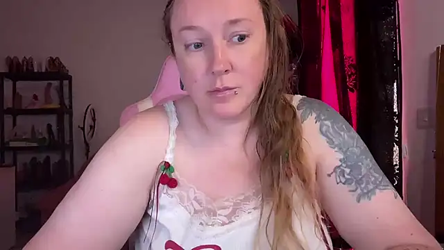 kisicaxx webcam