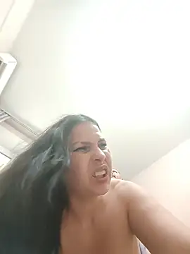 Greta_Tamar webcam