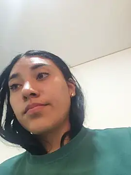 Kayle_Aurora webcam